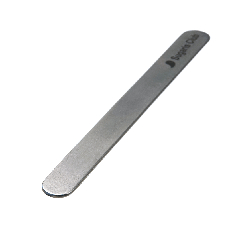 Клубний шпатель із нержавкої сталі для шугарингу від Sugaris Club — детально показана робоча поверхня.